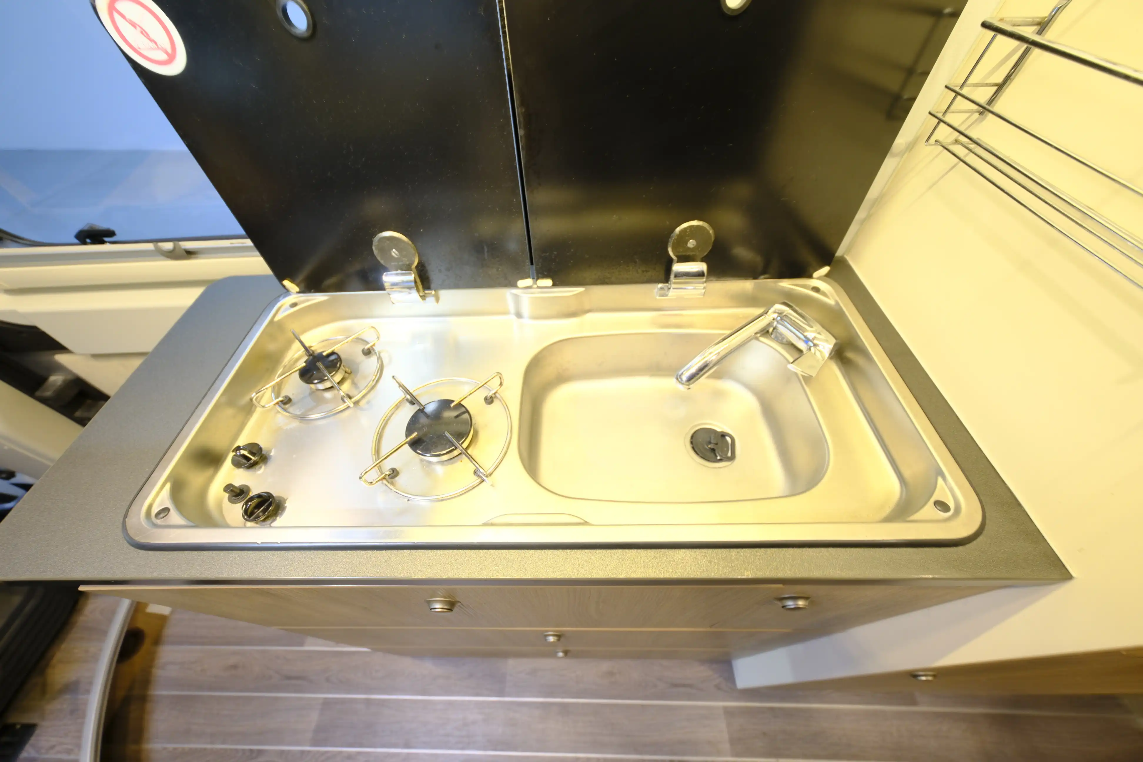 ADRIA Twin 640 SLX Platinum - Ansicht 14